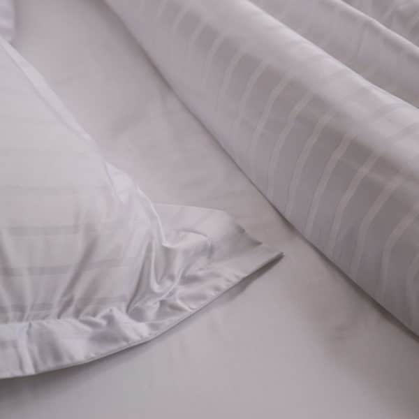 Linge De Lit Bandes Satin Come 148 Grs M2 Hotel Professionnel Linvosges Hotellerie 5