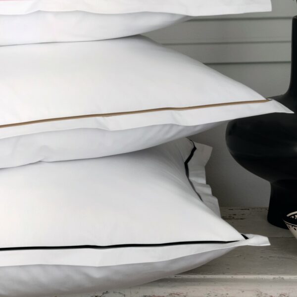 CHAMBRD PRESTIGE PILLOWCASE BOURDON FINISH - HOTEL AND PROFESSIONAL